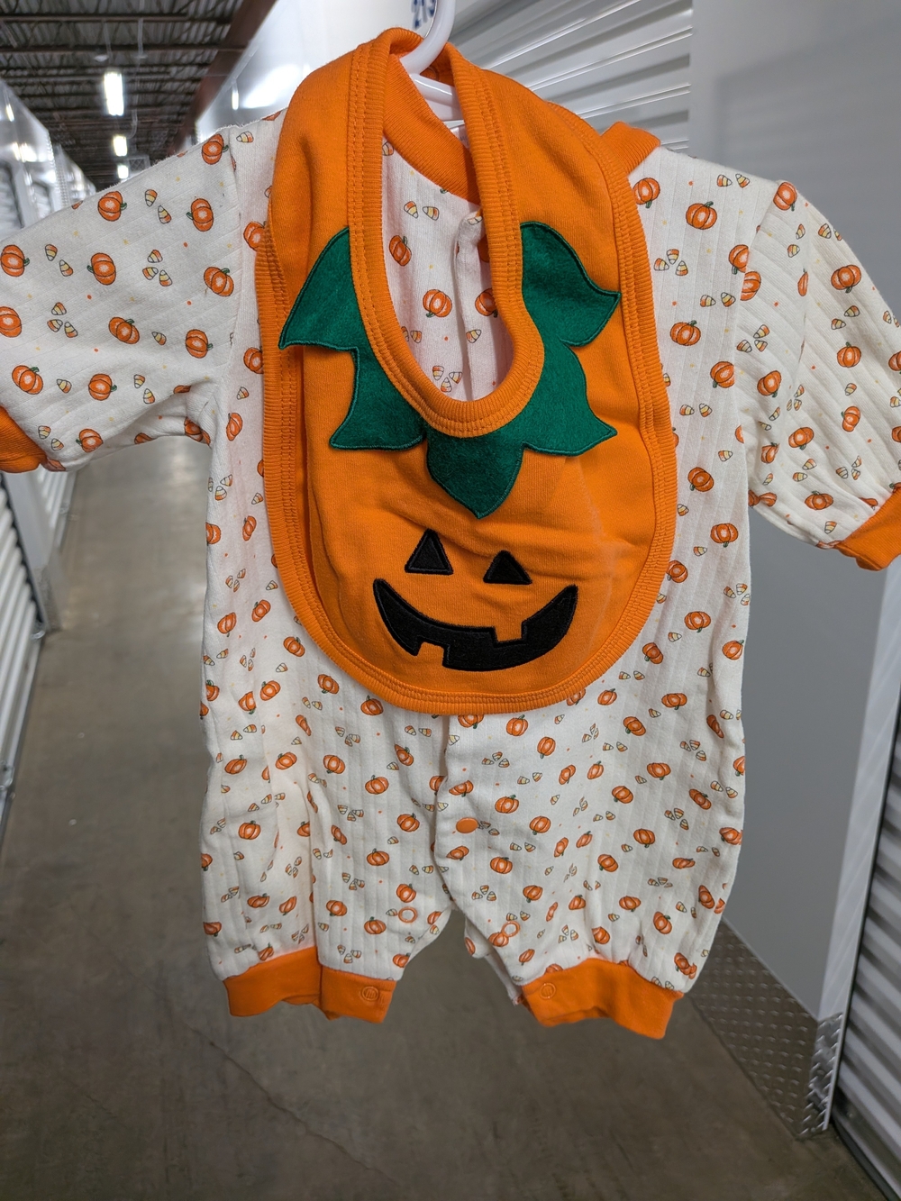 Dollcake Orange Pumpkin Bib & Printed Romper Set with Green Applique
